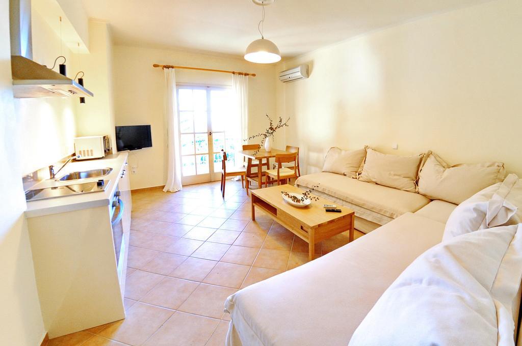 Vkastri Aparthotel Vaszilikí Kültér fotó