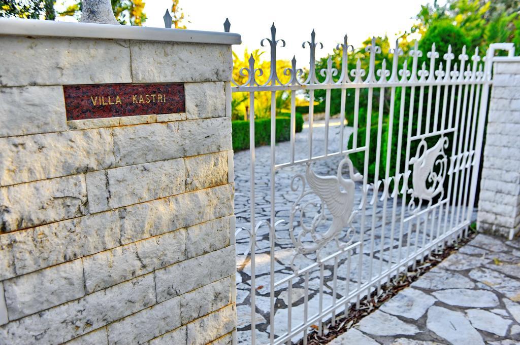 Vkastri Aparthotel Vaszilikí Kültér fotó